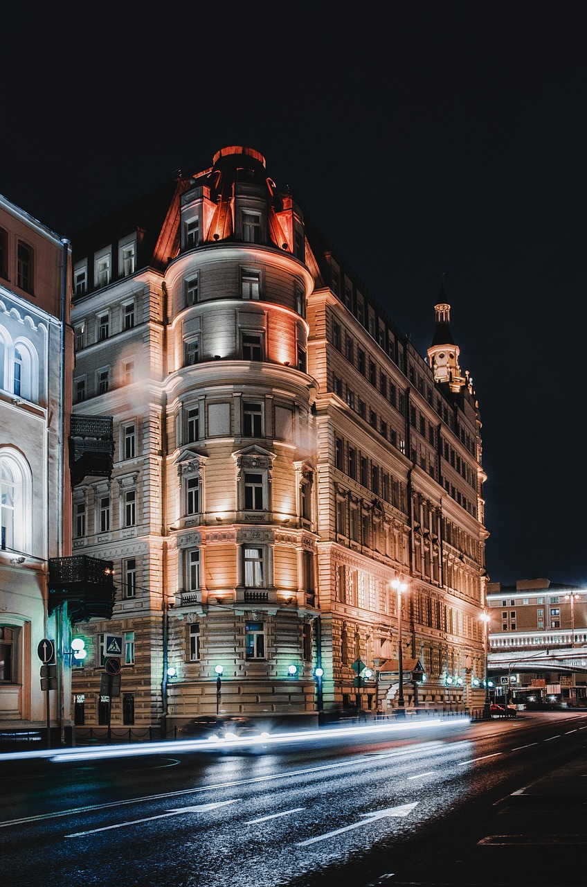 Gebäude in der Nacht
